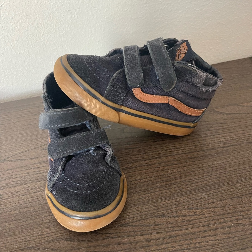 Toddler High Top Vans Size 8.5